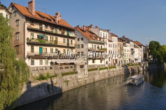 slovenie 16.JPG - Le long de la rivière Ljubljanica, Ljubljana, Slovénie